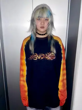 カラー lin.ブリーチ デザインカラーのヘアスタイル
