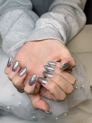 ネイル NiNa ビューティーサロン所属・Ni Naのネイルデザイン