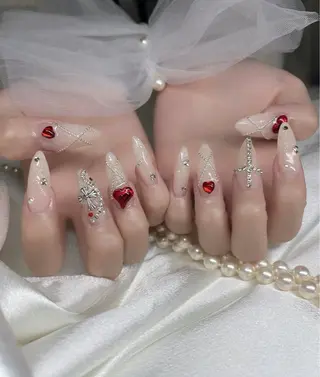 ネイル YOLO NAILのネイルデザイン