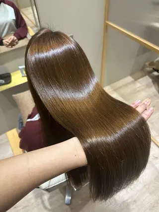ロング 安達 祥生のヘアスタイル