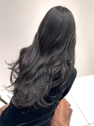 ロング レイヤーカット/透明 感カラー🐬永井瑠栞のヘアスタイル