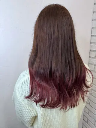 ロング カラー 秋山 俊のヘアスタイル
