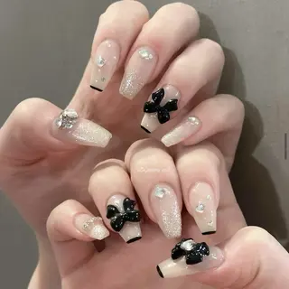 ネイル Lee Nailsのネイルデザイン