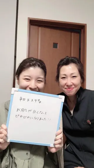 小顔矯正サロン スターローズのエステ・リラクイメージ