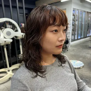 ミディアム パーマ ヘアアレンジ 🌐サトウ リョウ🌐のヘアスタイル