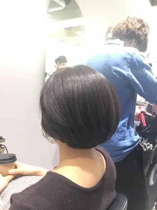 ショート カラー ✨あなたのお悩み解消 美容師✨TOMOKAのヘアスタイル
