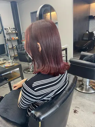 ミディアム maco 艶感ハイトーン🦋のヘアスタイル