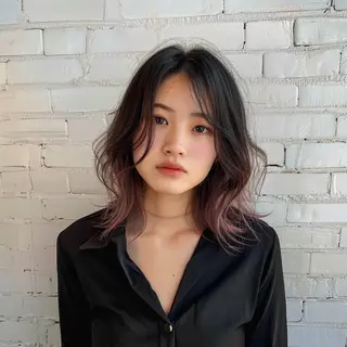 ミディアム カラー Luisハイライト　 喜連瓜破、髪質改善のヘアスタイル