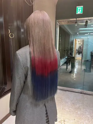 ロング 💖艶ハイトーン髪質 改善💖ケンシンのヘアスタイル