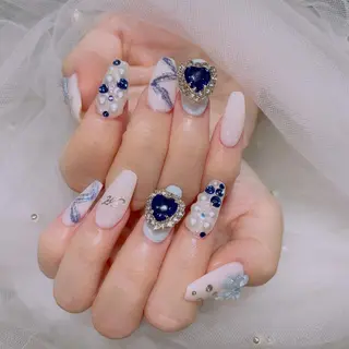 ネイル Queens ciciのネイルデザイン