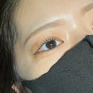 マツエク・マツパ まつ毛/眉毛サロン Miri山下のマツエク・マツパデザイン