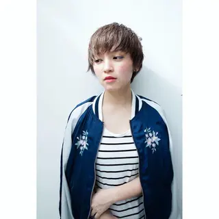 ショート カラー 内藤 達也のヘアスタイル