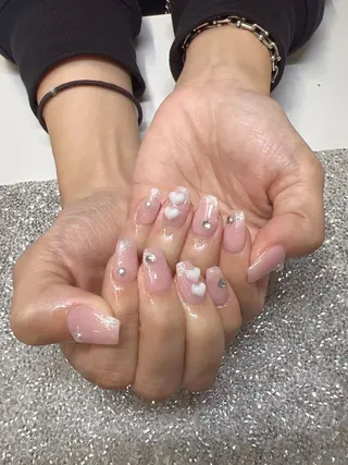 ネイル ガレンドウ 白澤 愛子のネイルデザイン