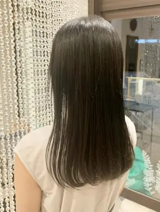 ロング パーマ 【縮毛矯正/髪質改善 カラー】yumiのヘアスタイル