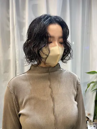 ショート カラー パーマ 早瀬裕之 パーマのヘアスタイル