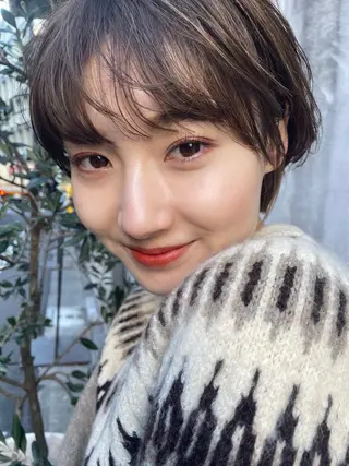 ショート カラー 前髪顔周り✂️店長 ❤️アマミヤ❤️のヘアスタイル