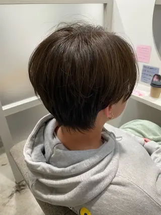 ショート 小林 杏莉のヘアスタイル