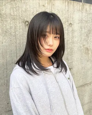 ミディアム カラー 🔗透明感カラー🔗 エクステ✂️はるちかのヘアスタイル