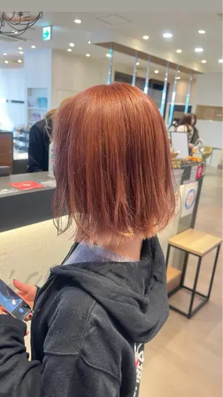 ミディアム 秋山 空澄のヘアスタイル