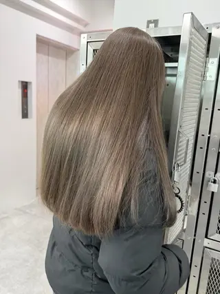 カラー 🤍WICO ゆか🤍のヘアスタイル