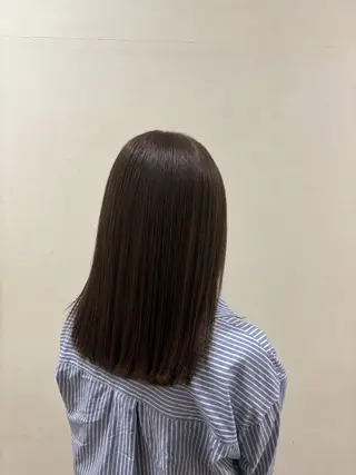 セミロング 椛山 美桜のヘアスタイル