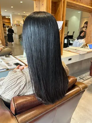 セミロング adorable 樋口円のヘアスタイル