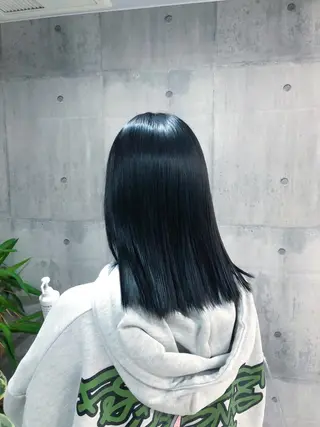 セミロング カラー ヘアアレンジ 【毎朝セット3分】 メンズパーマ　真人のヘアスタイル