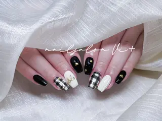 ネイル ✨Nailsalon Vi+✨のネイルデザイン