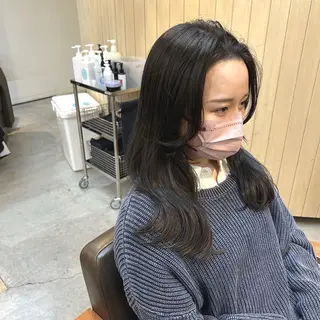 セミロング 綿貫 美雪のヘアスタイル