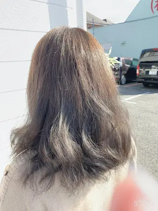 カラー 杉山 拓矢のヘアスタイル