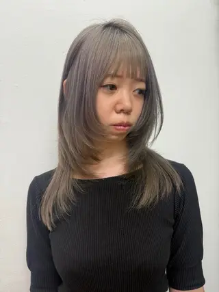 ミディアム レイヤーカット/ 凜音(リノン)🎀のヘアスタイル