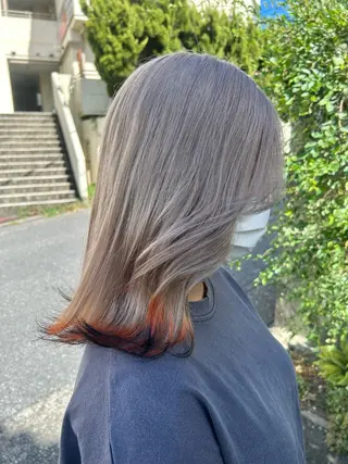カラー ダブルスキルエクステ /羽エクステ白石宇由のヘアスタイル