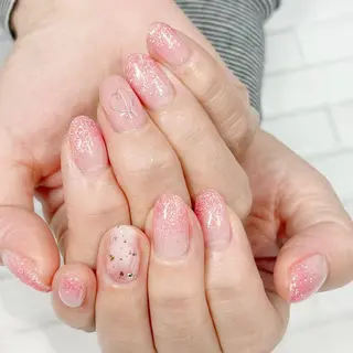 ネイル 藍野 裕子のネイルデザイン