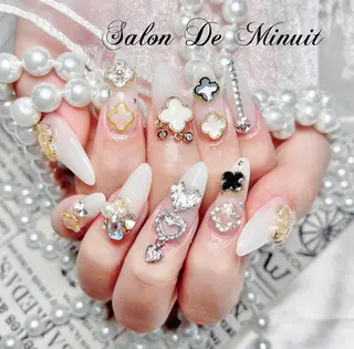 ネイル Momo 🤍のネイルデザイン