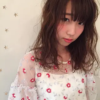 セミロング 市川 千夏のヘアスタイル