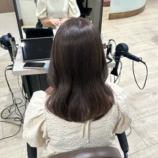ミディアム カラー カナ🌀銀座/ レイヤー/透明感のヘアスタイル