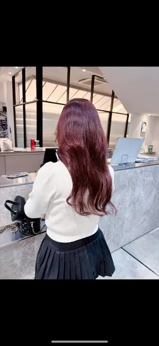 セミロング yui/ラベンダー/ ピンク/ワインレッドのヘアスタイル