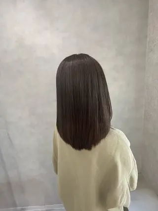 セミロング かがみ/メンテナンス カット無料のヘアスタイル