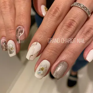 ネイル NORA nail UMEDA MAIのネイルデザイン