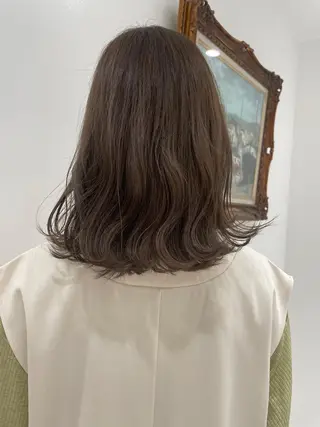 ミディアム カラー ヘアアレンジ 佐々木 彩花のヘアスタイル