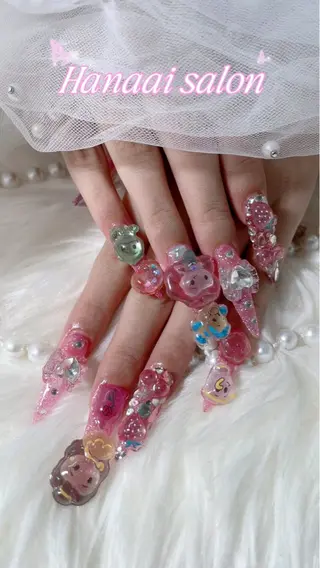 ネイル Hanaai Salonスニタのネイルデザイン