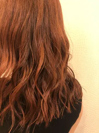 セミロング カラー トレンド眉🌈✨ megumiのマツエク・マツパデザイン