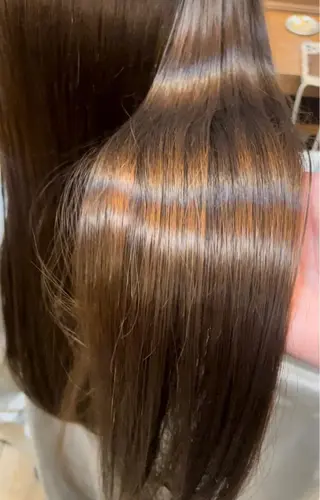ロング 佐藤 百葉のヘアスタイル