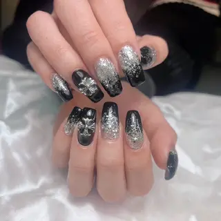 ミディアム che'ri nailのネイルデザイン