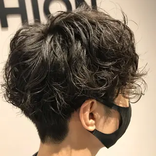 ショート パーマ メンズ 小川 舜人のヘアスタイル