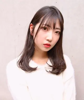 セミロング カラー パーマ ヘアアレンジ トレンドヘア🩶 艶髪🩶yoshiのヘアスタイル