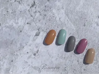 ネイル BIANCA市ヶ谷店 TSUMITAのネイルデザイン