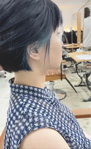 カラー ショートヘア、ボブ こやさん　コヤマのヘアスタイル