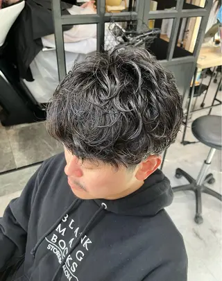 パーマ メンズ ブリーチなし 暖色カラー/井上あいのヘアスタイル