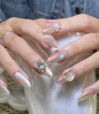 ネイル 高木 維麗絲のネイルデザイン